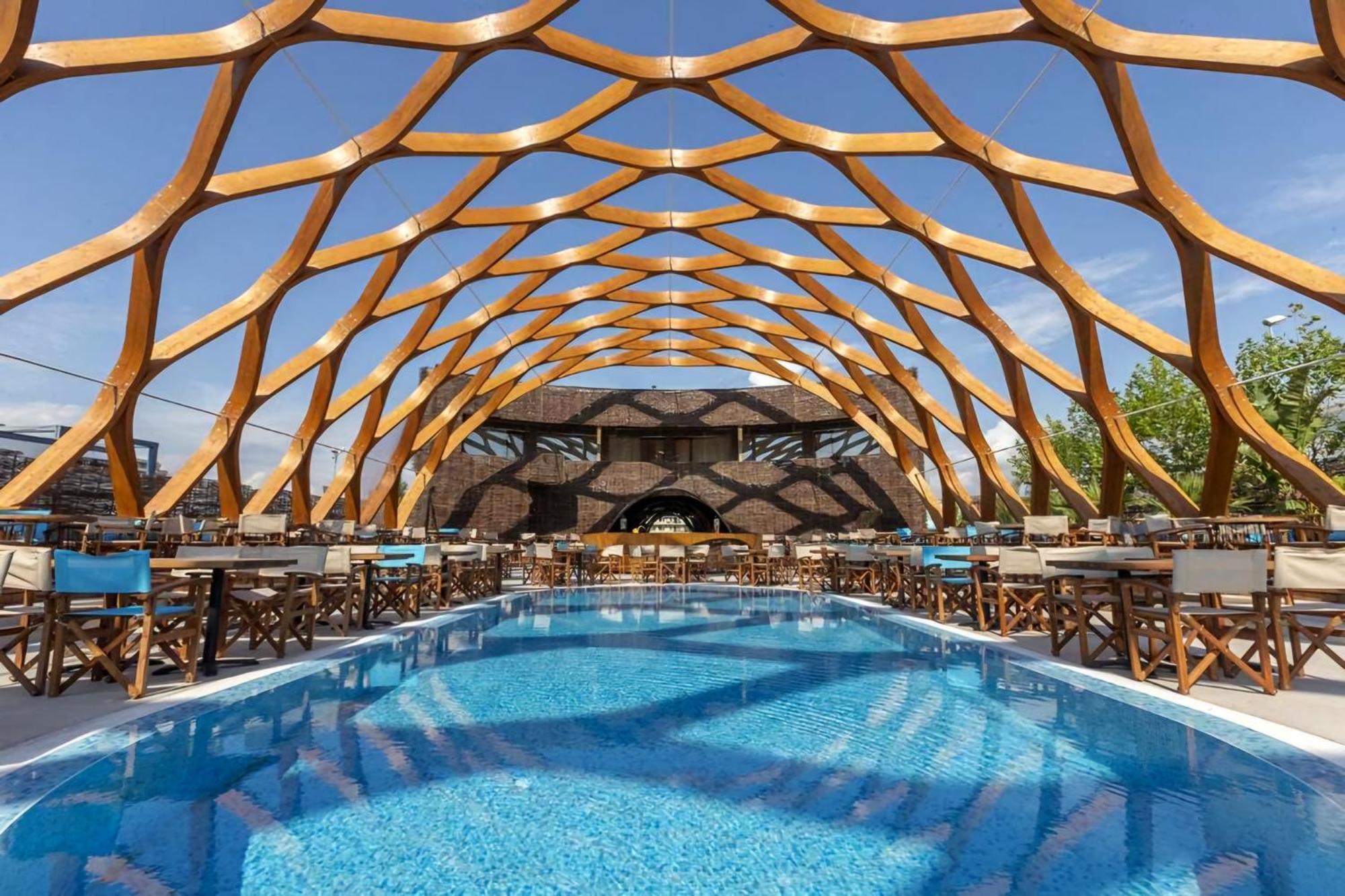 Ella Summerland Mamaia Exterior photo